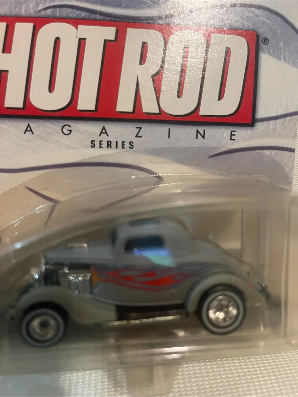 Hot Wheels Hot Rod Magazine Series Gray Toy Car with Red Flames - Picture 6 of 6